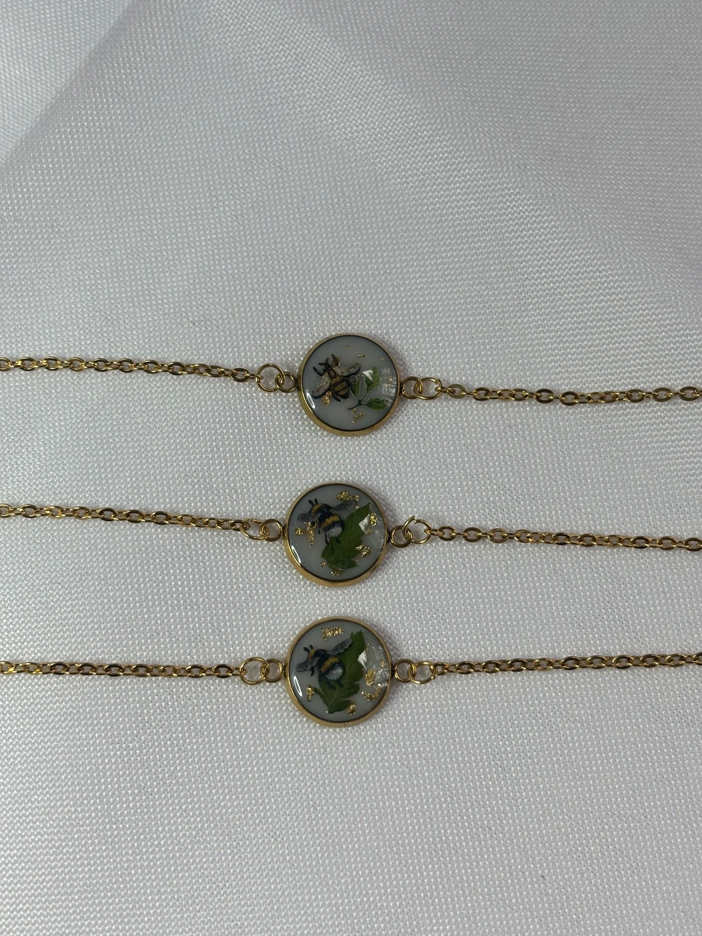 Gold bee bracelet