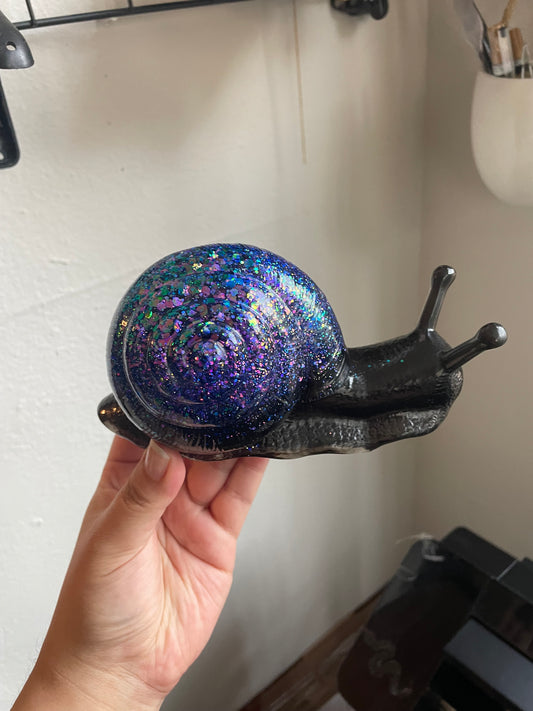 Glitter snails