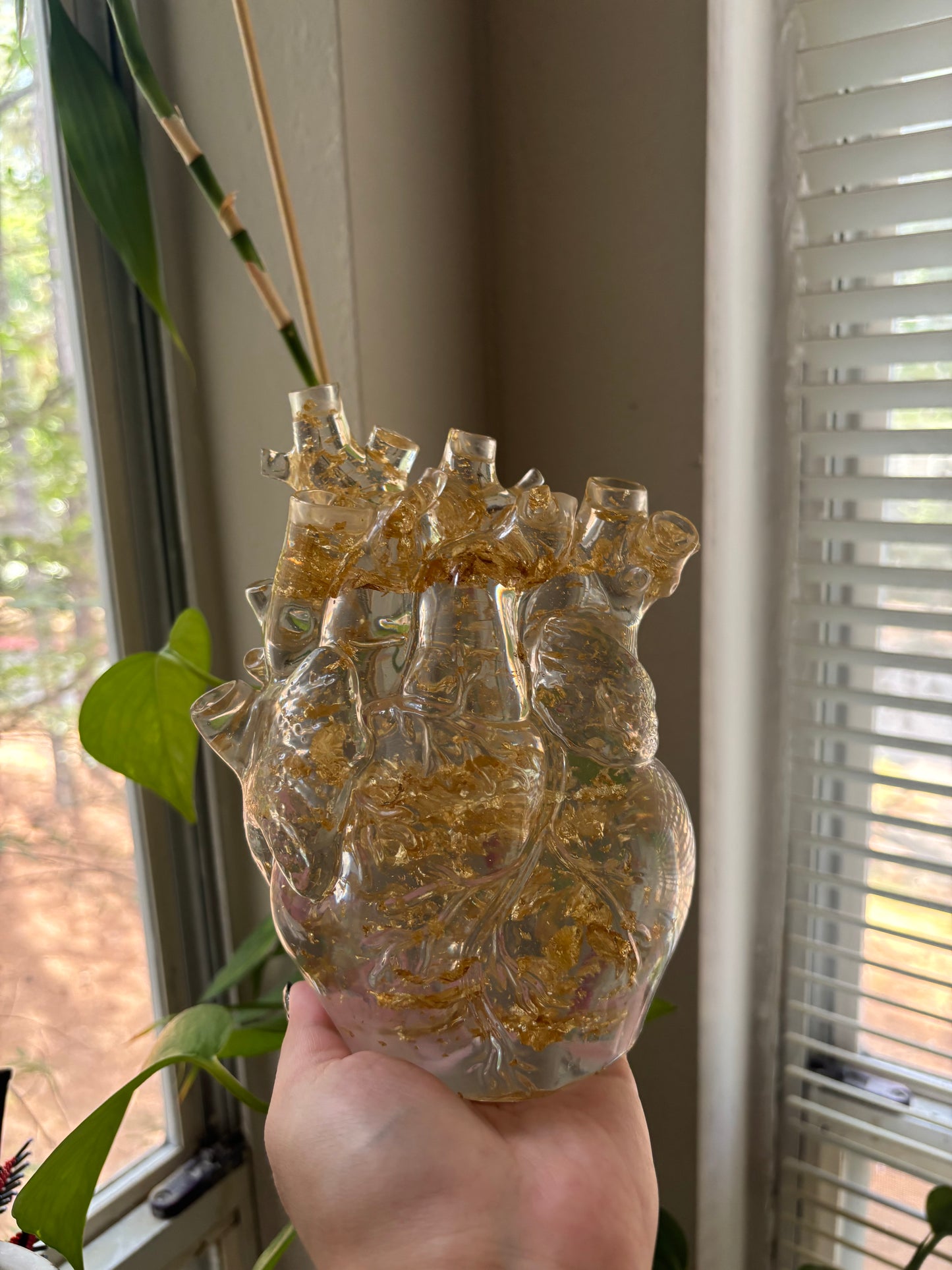 Anatomical heart resin sculpture