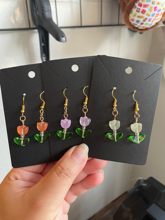 Beaded tulip earrings