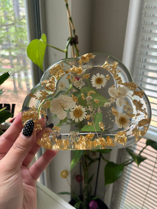 white floral cloud tray