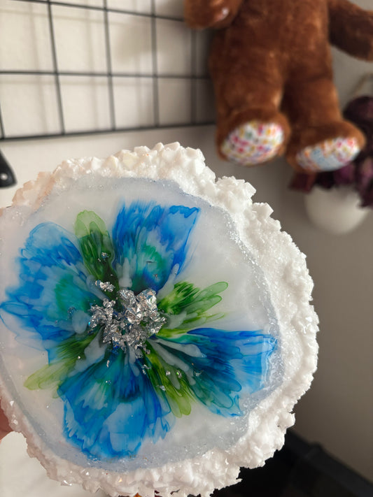 Blue resin bloom tray