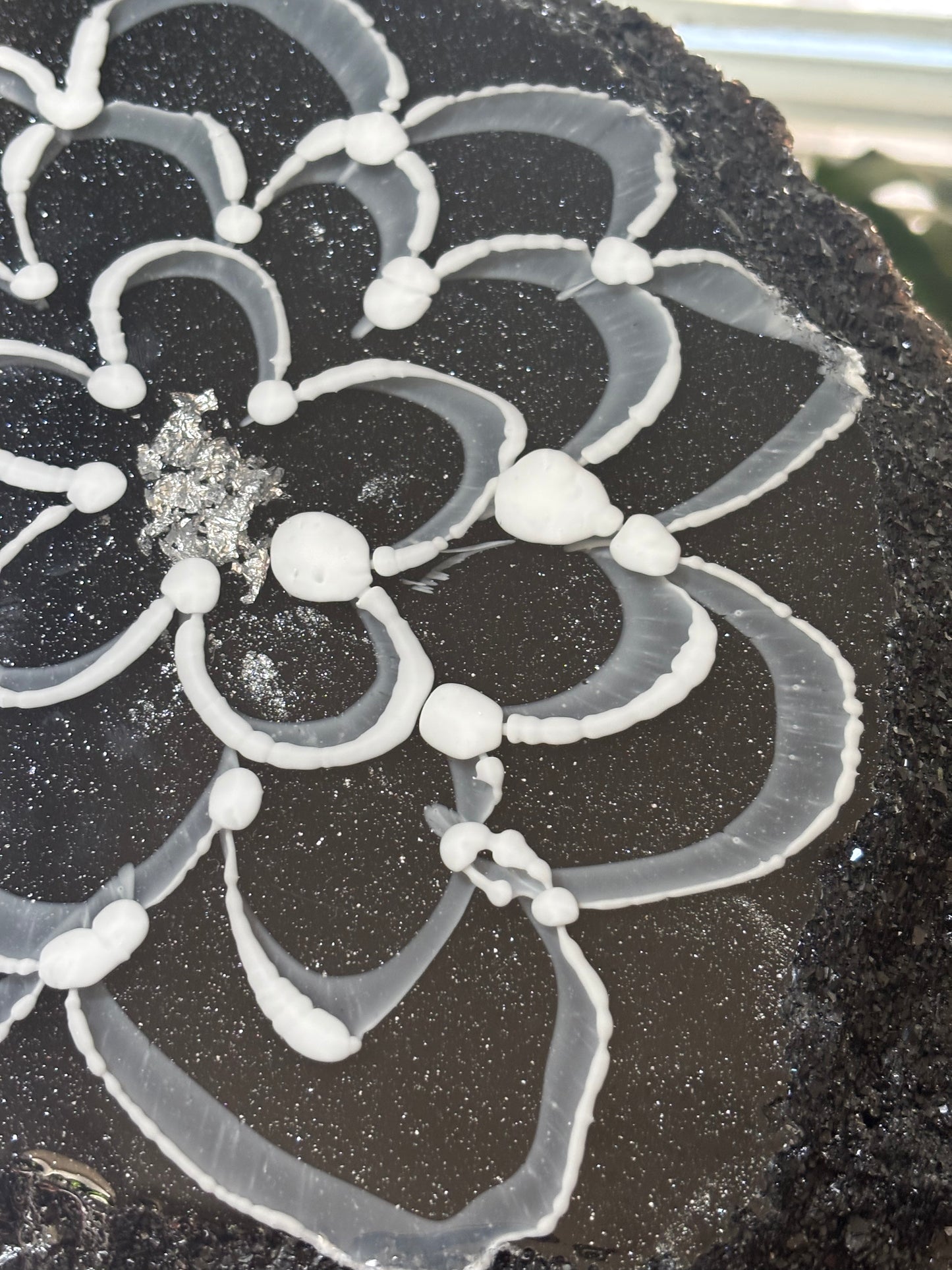 Black & white large crystal tray